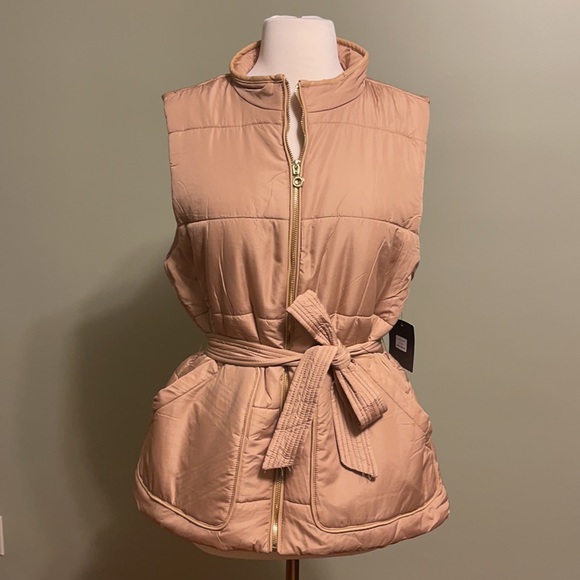 Marc New York Andrew Marc Women’s Medium Tan Full Zip Puffer Vest w/ Belt - Picture 2 of 9